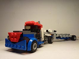 Набор LEGO Тягач с прицепом, версия 2