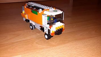 Набор LEGO Грузовик с гидролифтом