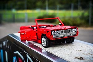 Набор LEGO LEGO Technic Pneumatic Lowrider (Impala 1965 Convertible)