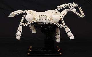 Набор LEGO Galloping Horse