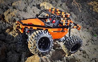 Набор LEGO Crawler 4x4
