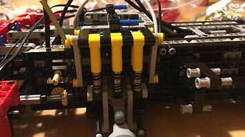Набор LEGO MOC-6053 Alternative suspension for Lucios Tractor Truck