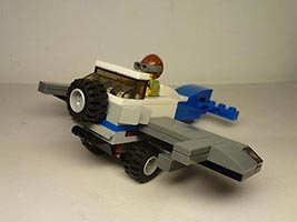 Набор LEGO Истребитель-бомбардировщик