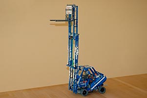 Набор LEGO FORKLIFT C MODEL 42042