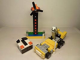 Набор LEGO Сборщик вишни и ветряная мельница