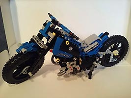 Набор LEGO 42063 BMW R 1200 GS Adventure C model