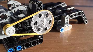 Набор LEGO Waiting hand