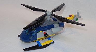Набор LEGO Вертолет и грузовик для подводной лодки