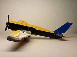 Набор LEGO 31060 Carrier Aircraft with Folding Wings