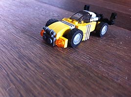 Набор LEGO Гоночная машина