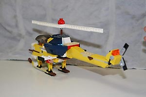 Набор LEGO Вертолет «Кобра» AH-1
