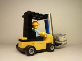 Набор LEGO Вилочный погрузчик для минифигурки