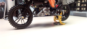 Набор LEGO Display Stand for 42063 BMW R 1200 GS