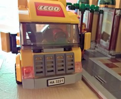 Набор LEGO MOC-8056 Delivery Van - 3221 Rebuild