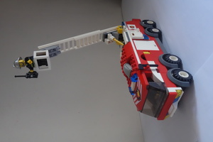 Набор LEGO MOC-8222 7239 Idea - Fire Truck