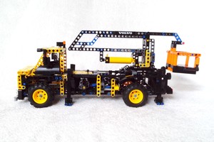 Набор LEGO 42053 Cherry Picker