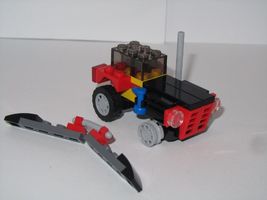 Набор LEGO Трактор