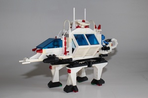 Набор LEGO Alien Moon Stalker (Futuron Style)