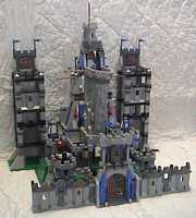 Набор LEGO Каменный замок