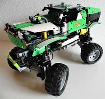 Набор LEGO Jungle Rover