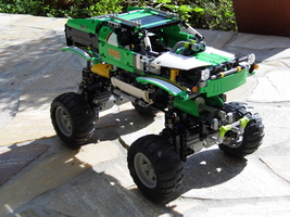 Набор LEGO Jungle Rover