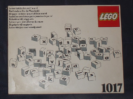 Набор LEGO 1017 Letter Bricks for Wall Board