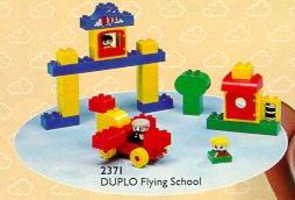 Набор LEGO 2371 Flying School