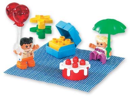 Набор LEGO 3605-2 Вечеринка в честь дня рождения