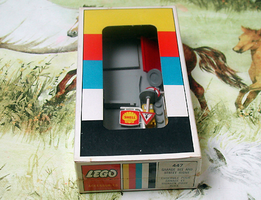 Набор LEGO 447 Garage Kit & Street Signs