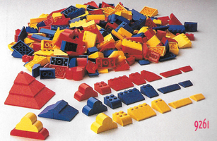 Набор LEGO 9261 Черепица для крыши