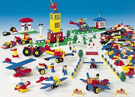 Набор LEGO 9288 Аэропорт - базовый набор